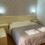 Residenza 게스트하우스
